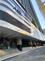 Air Residences Makati 1BR Hall and Balcony - Ferienwohnung Manila