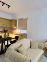 Deli Apartment - Chambres d'hôtes Saranda