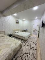 C-1 Apartment - Chambres d'hôtes Khodjent