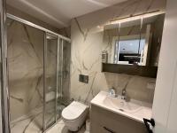 Diamond Residence Limak Skopje Centre Mountain View - B&B Skopje