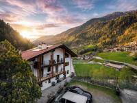 Passeier Lodge Apartments - B&B St. Leonhard in Passeier