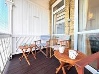Modern 2 Bedroom Sea View Apartment, Minnis Bay - B&B Birchington-on-Sea
