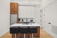 Huxley 3 Downtown DC Gem Minutes to Convention Center and best restaurants in DC - B&B Washington D.C.