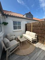 Holiday apartment in the heart of Blokhus - Chambres d'hôtes Blokhus