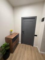 modern apartment in the small center - Chambres d'hôtes Erevan