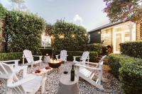 'Blooms At Berry' - Luxury in the Heart of Berry - B&B Berry