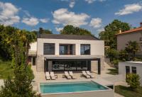 Villa Navis - Bed and Breakfast Opatija