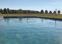 Cottage an der Müritz - großer Garten mit Pool - Außenküche und Grill - Kanus und Fahrräder kostenfrei - B&B Buchholz