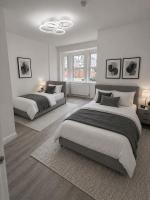 Stylish 2Bed Retreat Fast Links to Central London - Ferienwohnung Edmonton
