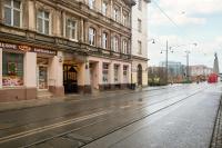 Tasteful Studio close to Piotrkowska Street by Noclegi Renters - Bed and Breakfast Łódź