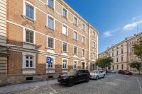 Cozy Apartments in Katowice Center by Noclegi Renters - Chambres d'hôtes Katowice