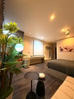 YourHome - Stay & More - Bed and Breakfast Hoàng Mai