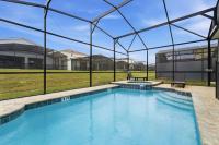 Luxury 7BR at Solara w Pool Cinema Game Room - B&B Davenport