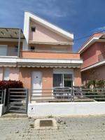 3 floor apartment Dionysos, for up to 9 guest - B&B Ofrínion