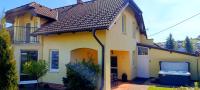 VILA RIVIÉRA so súkromnou vírivkou a dva samostatné apartmány - Liptov Bešeňová - Chambres d'hôtes Ružomberok