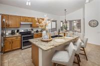 Luxe 4BR Desert Oasis w Pool Mtn Views - Ferienwohnung Mesa
