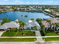 New 3 bed luxury pool home with wide water views 5 minutes to beach - Ferienwohnung Marco Island