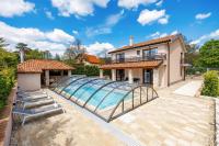 Lux pool Villa Zen - located in peaceful village near Rijeka and Opatija - Chambres d'hôtes Klana