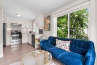Modern 3BR Lane House Vancouver - B&B Vancouver