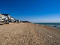 Luxury Seafront Villa for 12 with Ocean Views - B&B Sandgate