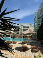 Destiny Beach Apartments - Ferienwohnung Golem