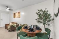 Deluxe One Bedroom King with Kitchen and Sofa Bed