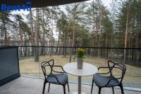 Vidok Panoramic Water Forest & Terrace Apartaments by Rent4You - Chambres d'hôtes Olsztyn