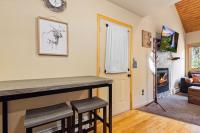 Creekside Suites 04 by Estes Park Condos - B&B Estes Park