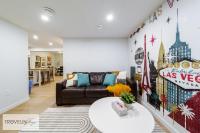 Private Suite near West Edmonton Mall with Full Kitchen, Game Lounge & In-Suite Laundry - B&B Edmonton