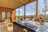 Sweet Mimosa Lodge - Indoor Pool Hot Tub Views - B&B Sevierville