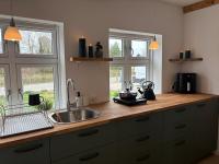 4 people Cozy Little Apartment - Bed and Breakfast Bogø By