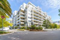 City Pool Stay by Glebe Park and Canberra Centre - B&B Canberra