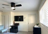 Downtown Private Master Suite - B&B Sacramento