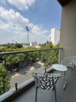 Kamer met Kingsize Bed en Balkon