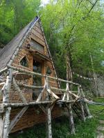 D'Tente Sky lodge Chalet en Ariège insolite avec vue montagne, calme, nature et ciel étoilé - Chambres d'hôtes Massat