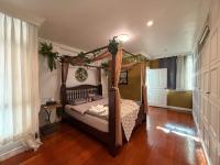 The Oasis on 8 Cozy Homestay & Café - B&B Bangkok