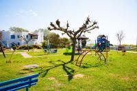 Mikoniatika Family House 2BR 2 Baths Resort Living - Ferienwohnung Néa Kallikráteia