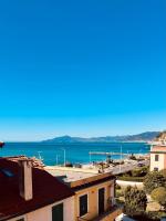 Sea View Charme Apartment - B&B Sestri Levante
