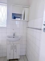 Stylish Studio Apartment in the Avenues - B&B Harare