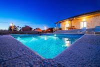 My Dalmatia - Holiday Home Barba Pere with private pool - Chambres d'hôtes Privlaka