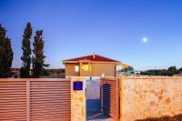 My Dalmatia - Holiday Home Barba Pere with private pool - Chambres d'hôtes Privlaka