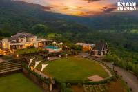 StayVista at PS Infinity Hideout with Pool, theatre - Chambres d'hôtes Pune