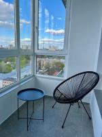 Nyvky Park Design Apartments with City View - Ferienwohnung Kyjiw