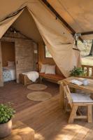 Éco-lodge, tente au cœur d'une forêt nourricière - Chambres d'hôtes Castello-di-Rostino