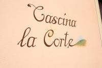 Cascina La Corte - B&B Neive