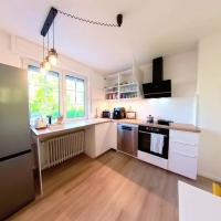 Haus mit großen Garten mit neuer umgebaute Küche - B&B Dreieich