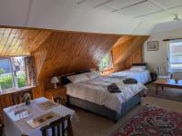 Bay Leaf Studio - B&B Hermanus