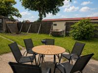 Urlaubsmagie Ferienwohnung Wiesengrün - direkt am Wanderweg - für 6P - Chambres d'hôtes Sebnitz