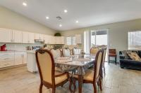 Mtn Views: Spacious Family Home in Casa Grande! - B&B Casa Grande