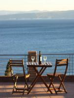 Azure Mare Sea View Garden Home Limni - Chambres d'hôtes Límni